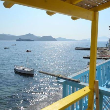 The Yellow Boat House Klima  Buitenkant foto